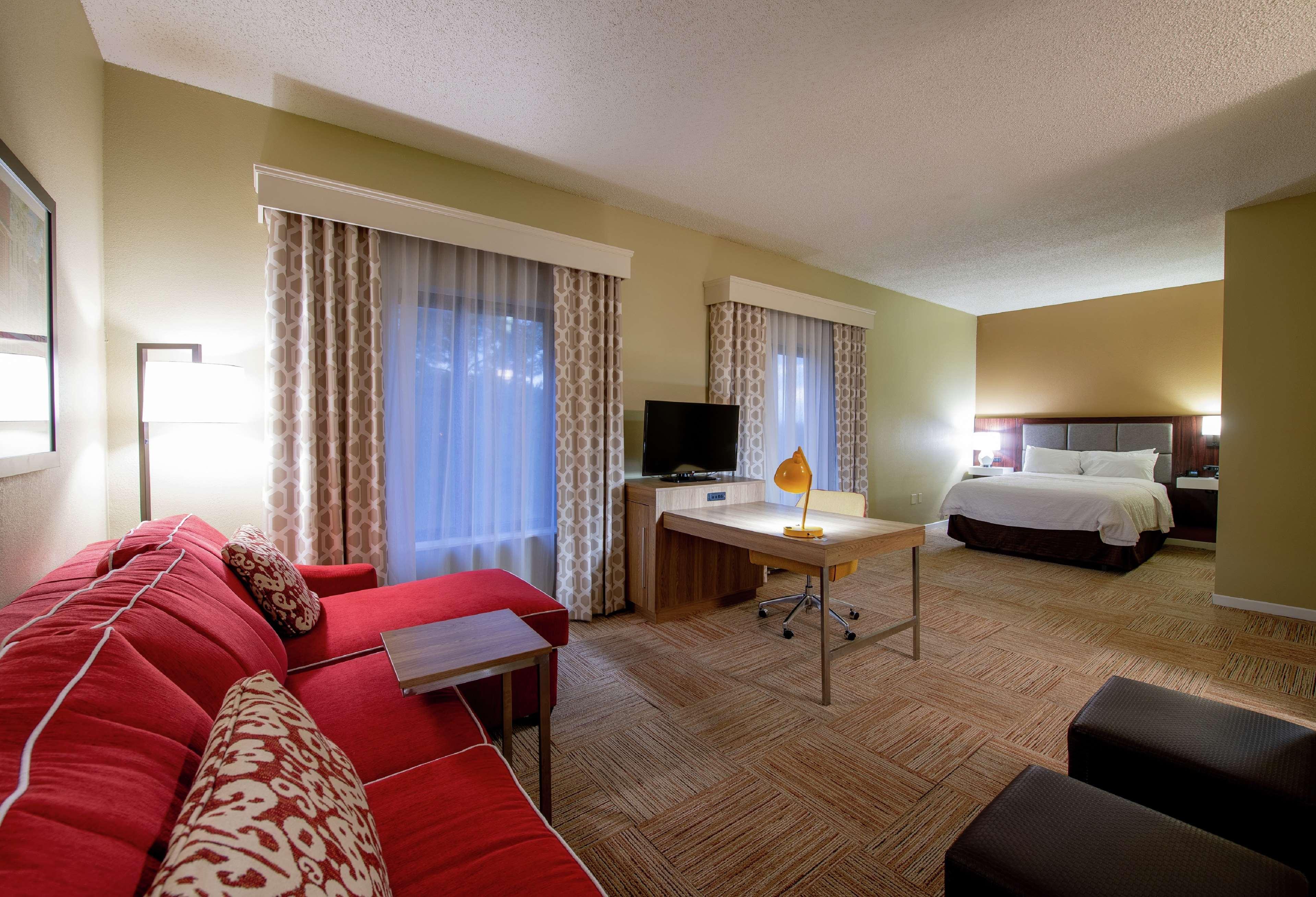 Hotel Hampton And Lafayette