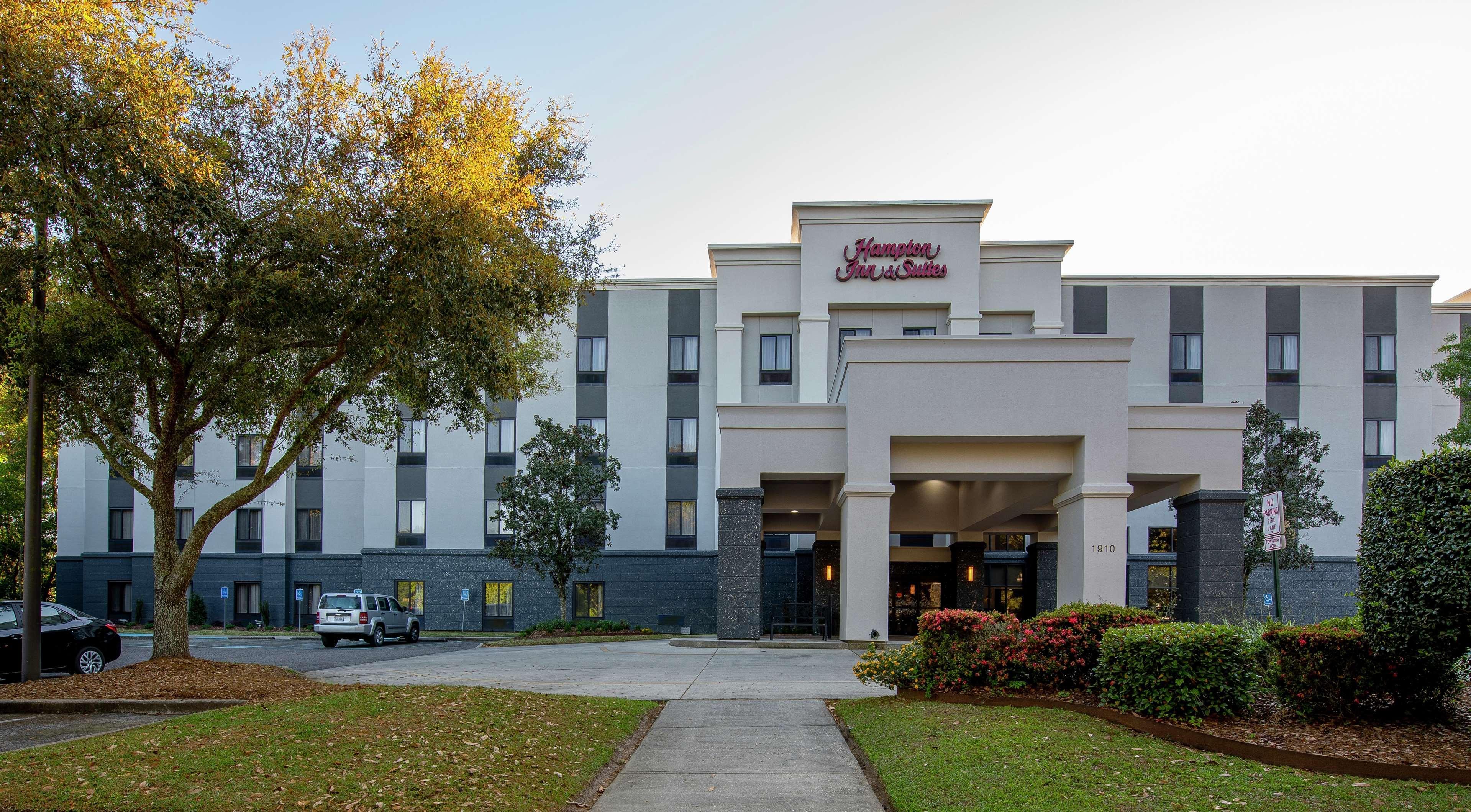 Hampton And Hotel 3*